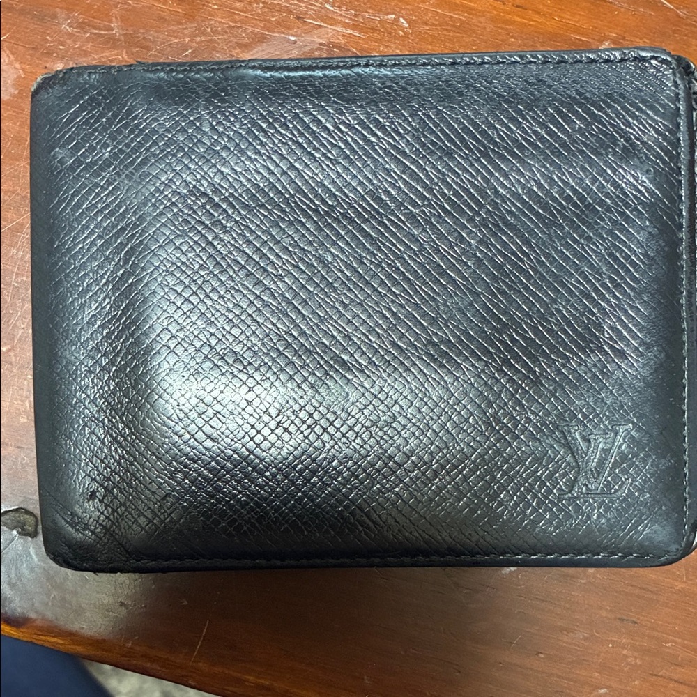 Louis Vuitton Textured Black Card Holder